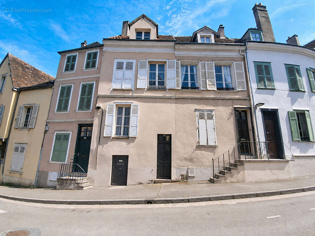 Maison à CHARTRES