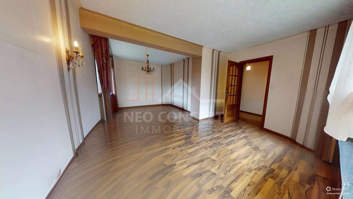 Maison à ROPPENHEIM