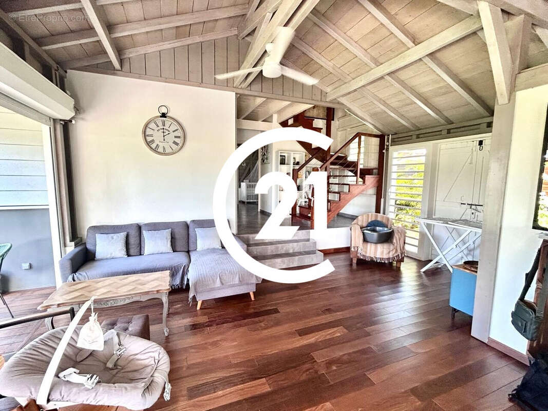 Maison à SAINTE-LUCE