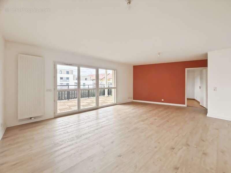 Appartement à FERNEY-VOLTAIRE