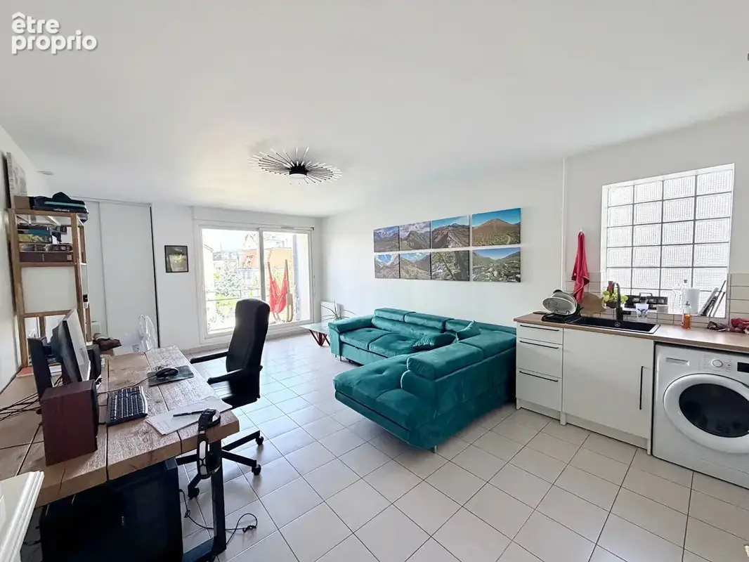 Centre ville Appartement  2 pièce(s) 48.68 m2 - photo 3