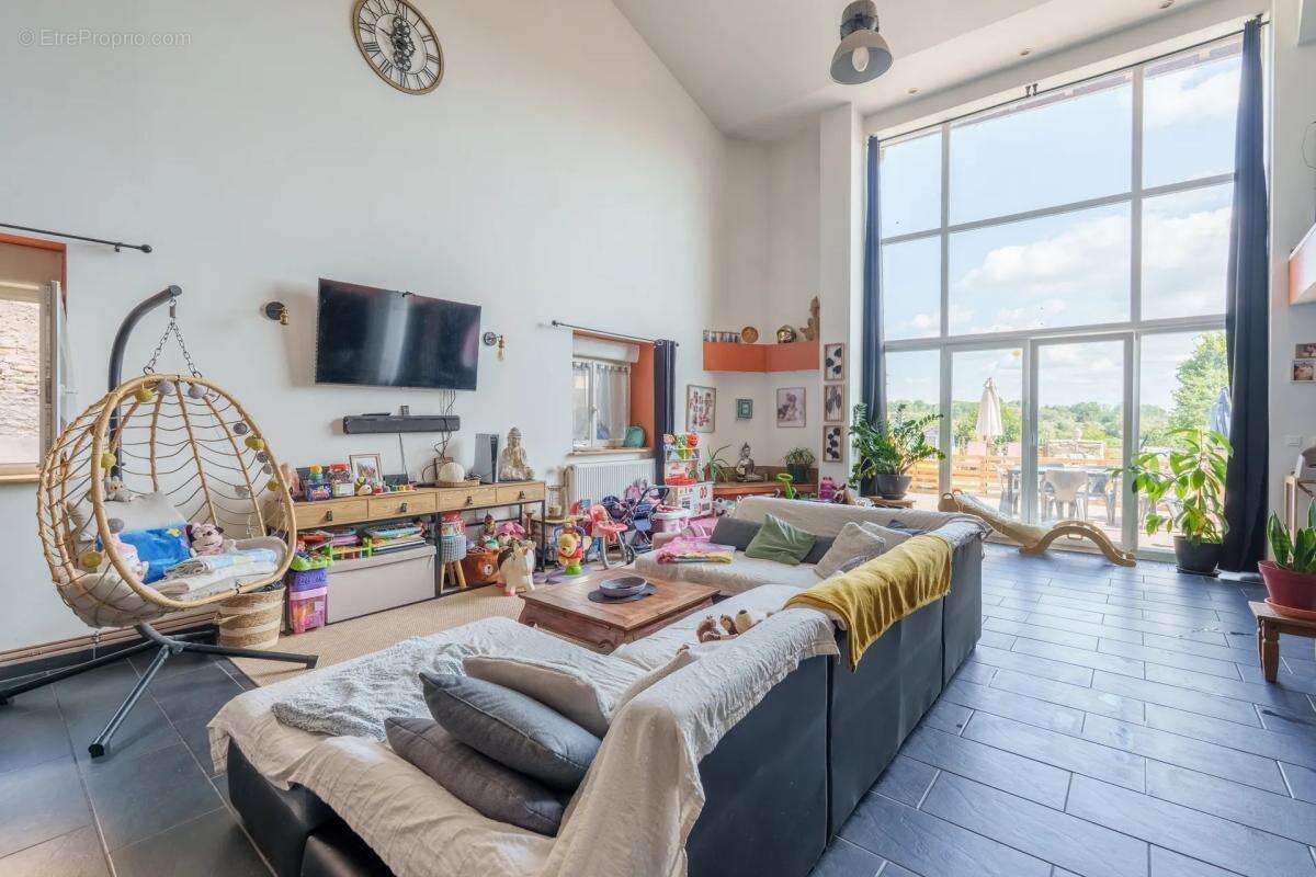 Atypique maison de village - photo 7