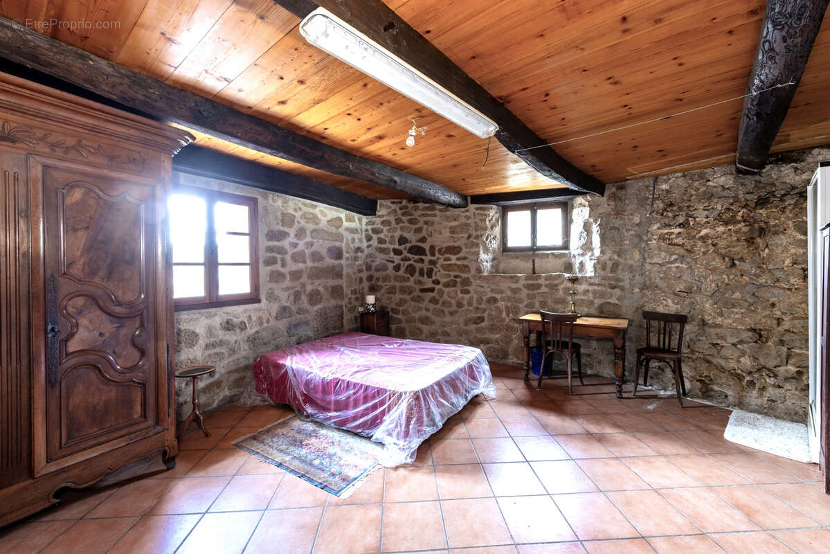 Maison à LENTILLERES