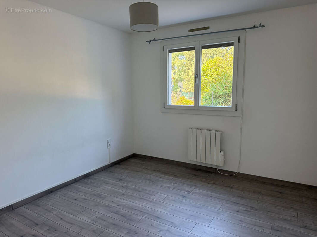 Maison indépendante 147 m² sur parcelle 390 m² Carcassonne - 6 chambres. - photo 5