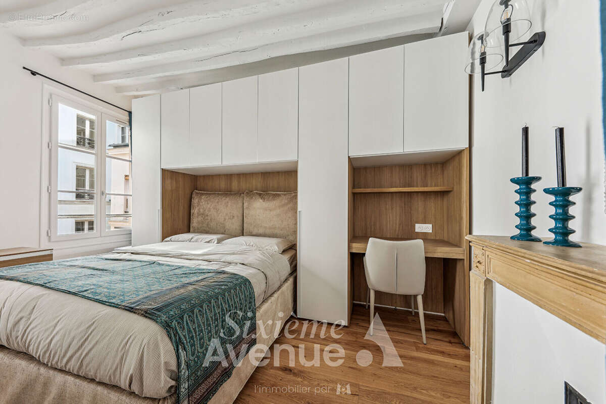 Appartement à PARIS-3E