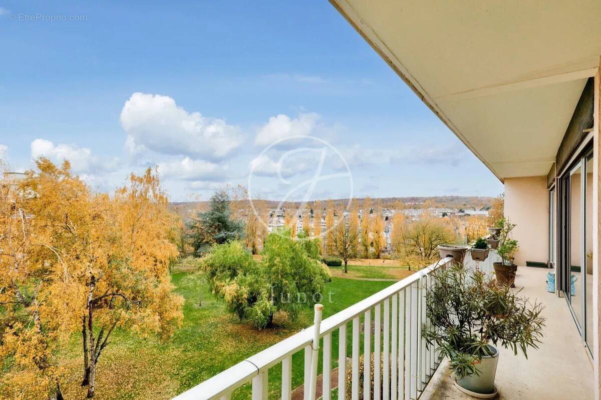 Appartement à VIROFLAY