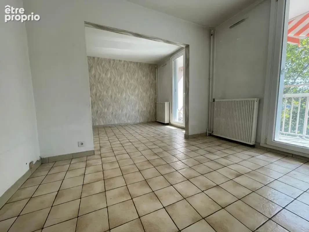 Vénissieux T5 à Vendre avec ORPI - photo 2
