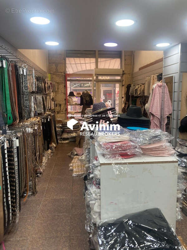 Commerce à MARSEILLE-1E