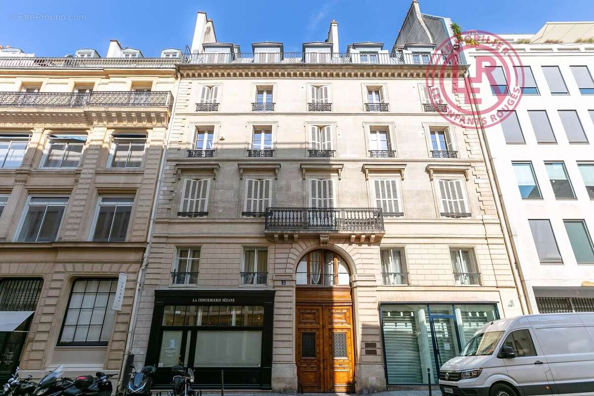 Appartement à PARIS-2E