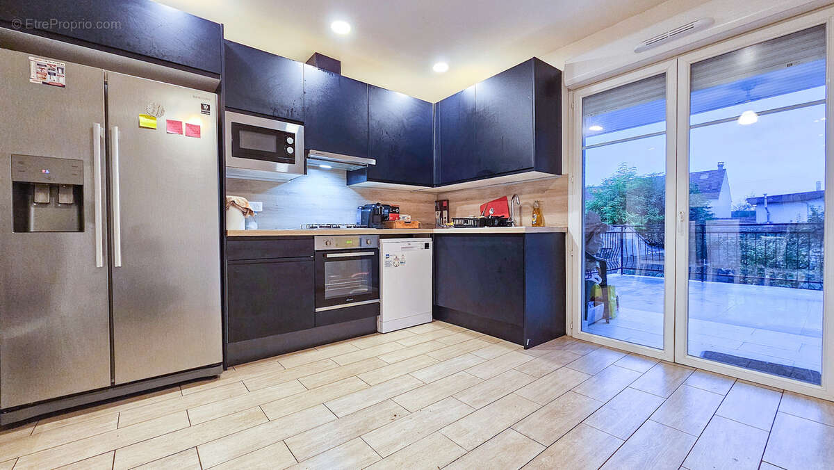 Maison à SARTROUVILLE