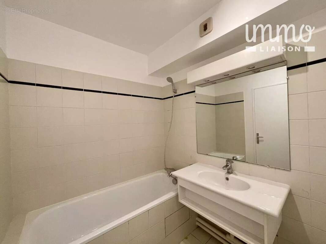 Appartement à VERSAILLES