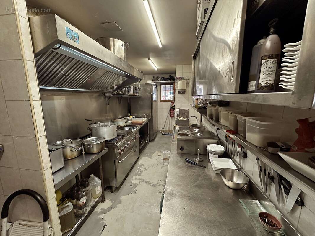 LA FOUX D'ALLOS (04), FDC à vendre restaurant, spécialités italiennes, pas de pizza, CA 170KE - photo 2