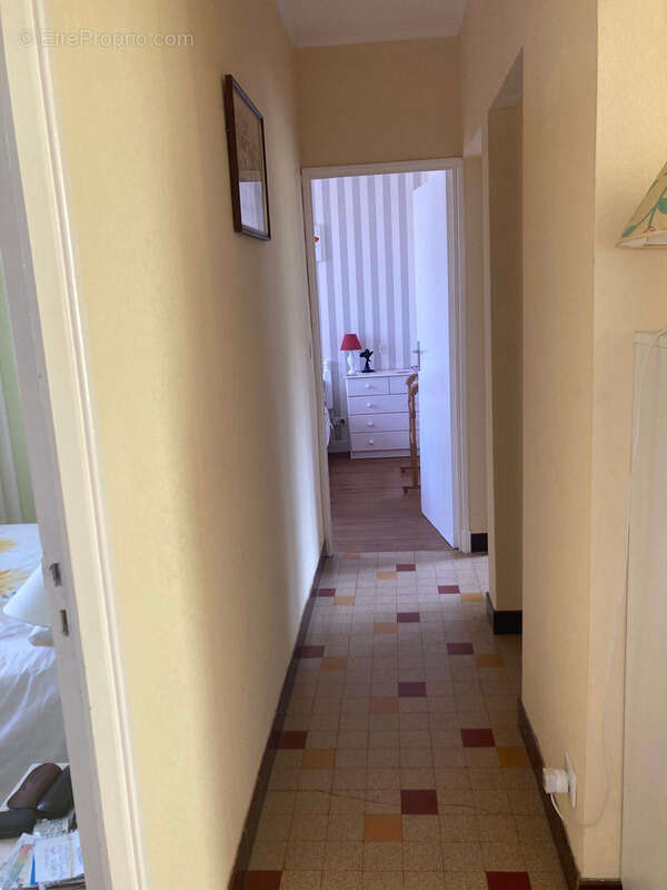 Maison à MONTAYRAL