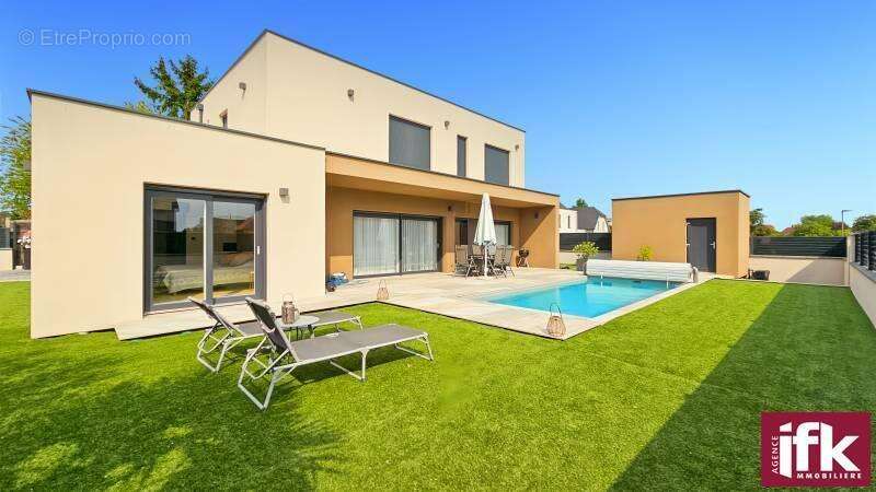 Maison à URSCHENHEIM