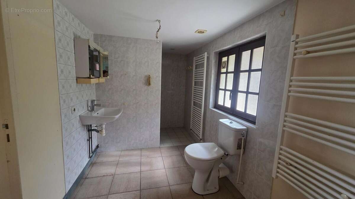 Maison 109 m² à Brion  - photo 6