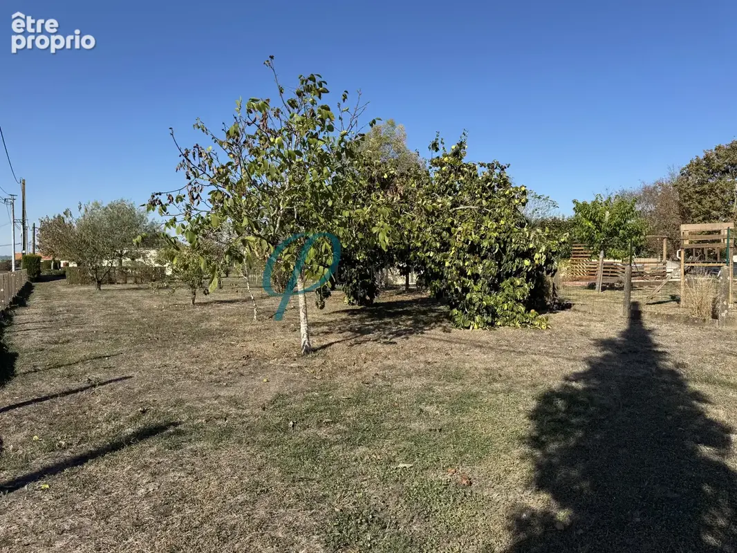 Terrain constructible 600 m2 - photo 2
