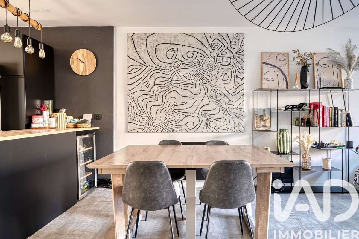 Maison 140 m² à Nanterre  - photo 7