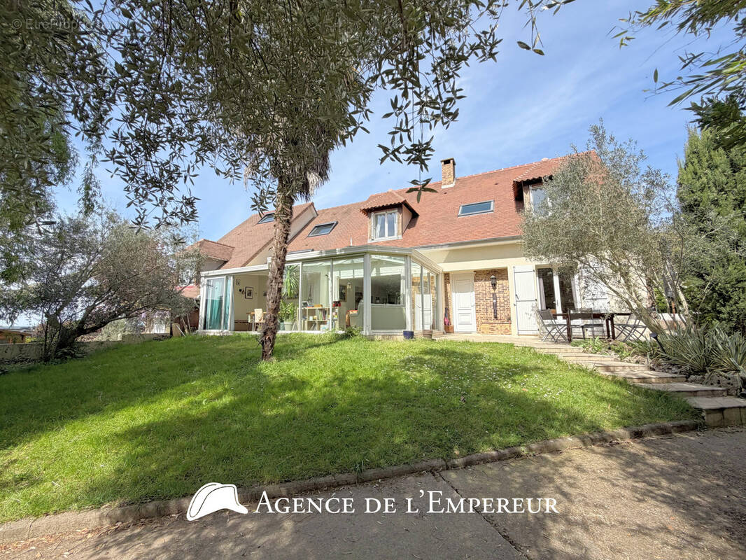 Maison à RUEIL-MALMAISON