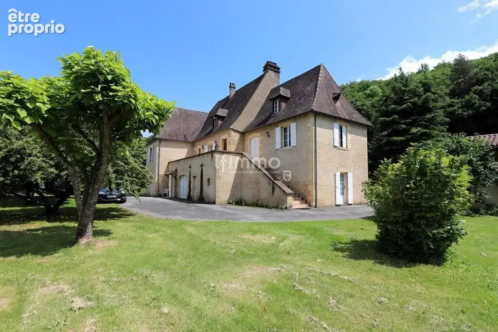 Maison à LES EYZIES-DE-TAYAC-SIREUIL
