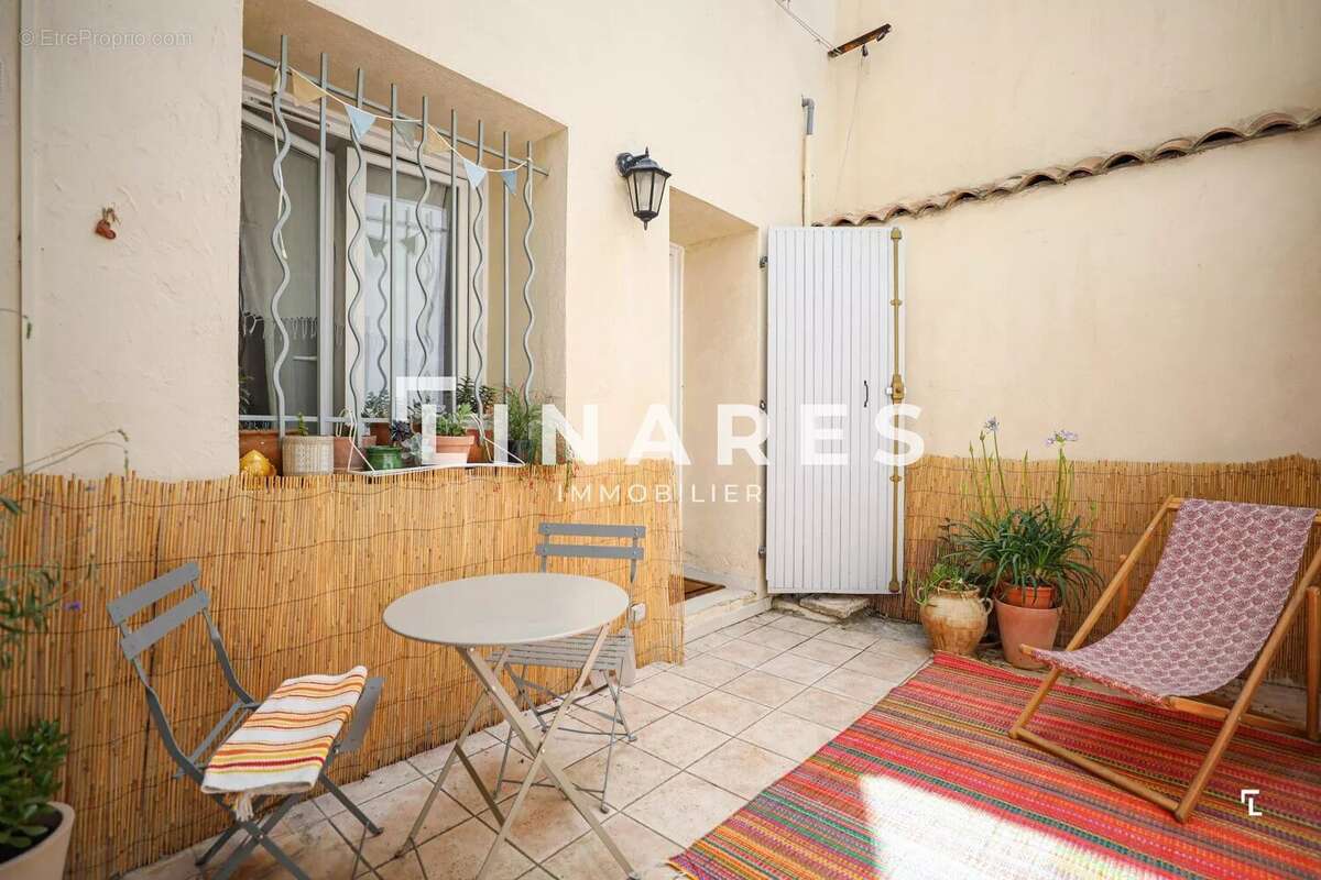 DOUCEUR DE VIVRE - Maison de ville T3 de 66m²  - 13007 Bompard - photo 2