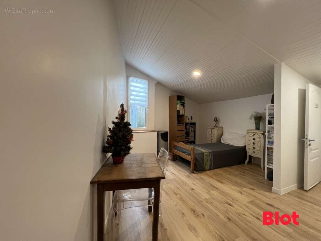 Maison à SAINT-NOLFF