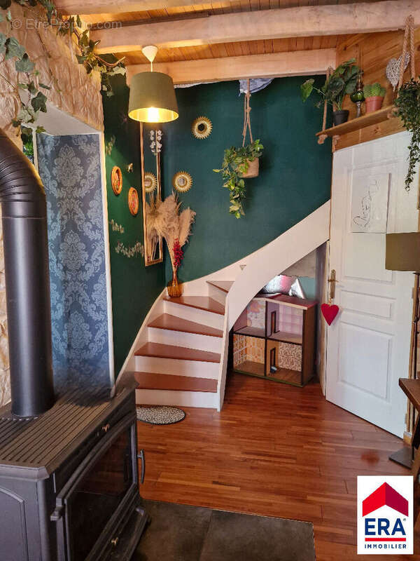 Maison à LES AVENIERES