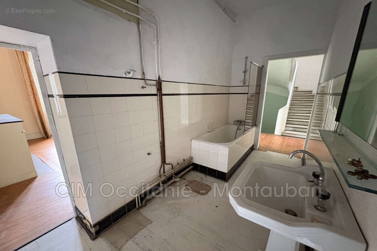 Maison à CASTELSARRASIN