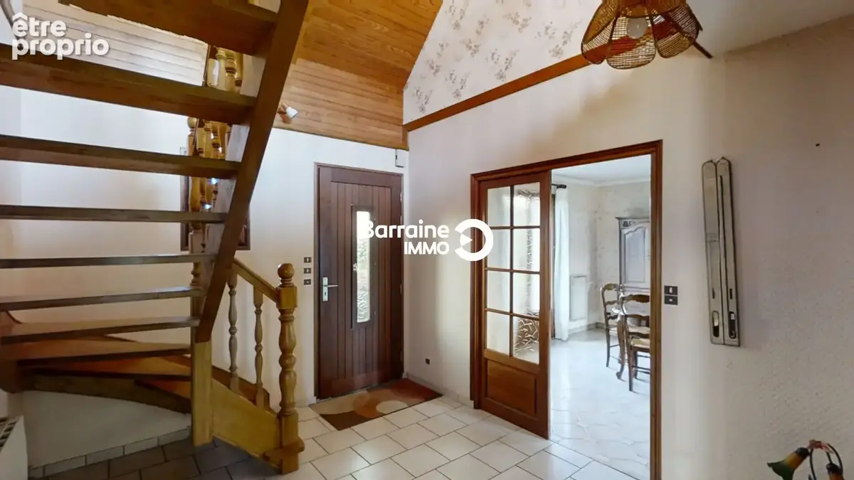Maison spacieuse à vendre à ARGOL - photo 9