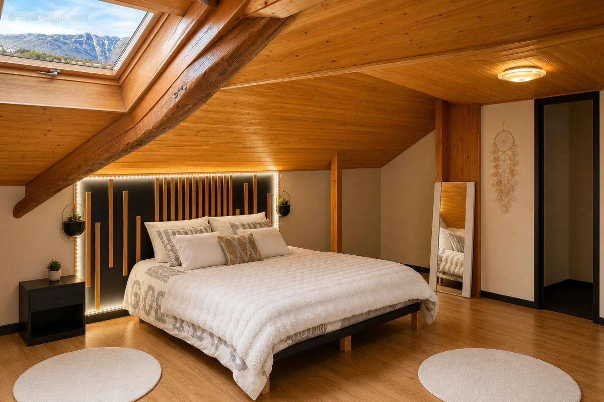 La Llagonne – Maison rénovée avec T2 loué - photo 10
