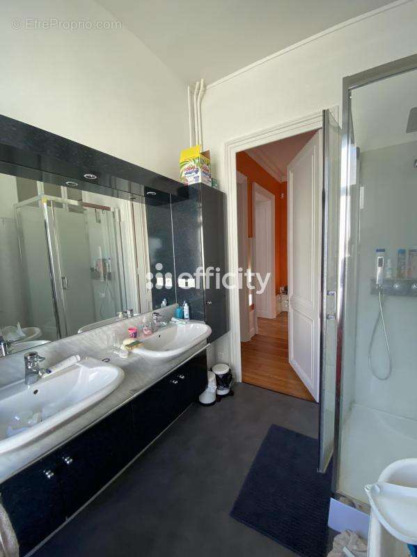 Maison à SAINT-ETIENNE