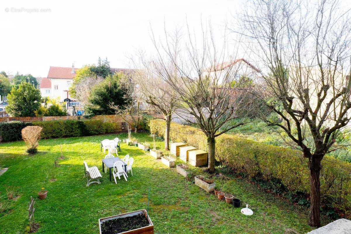 Appartement à VITRY-SUR-SEINE