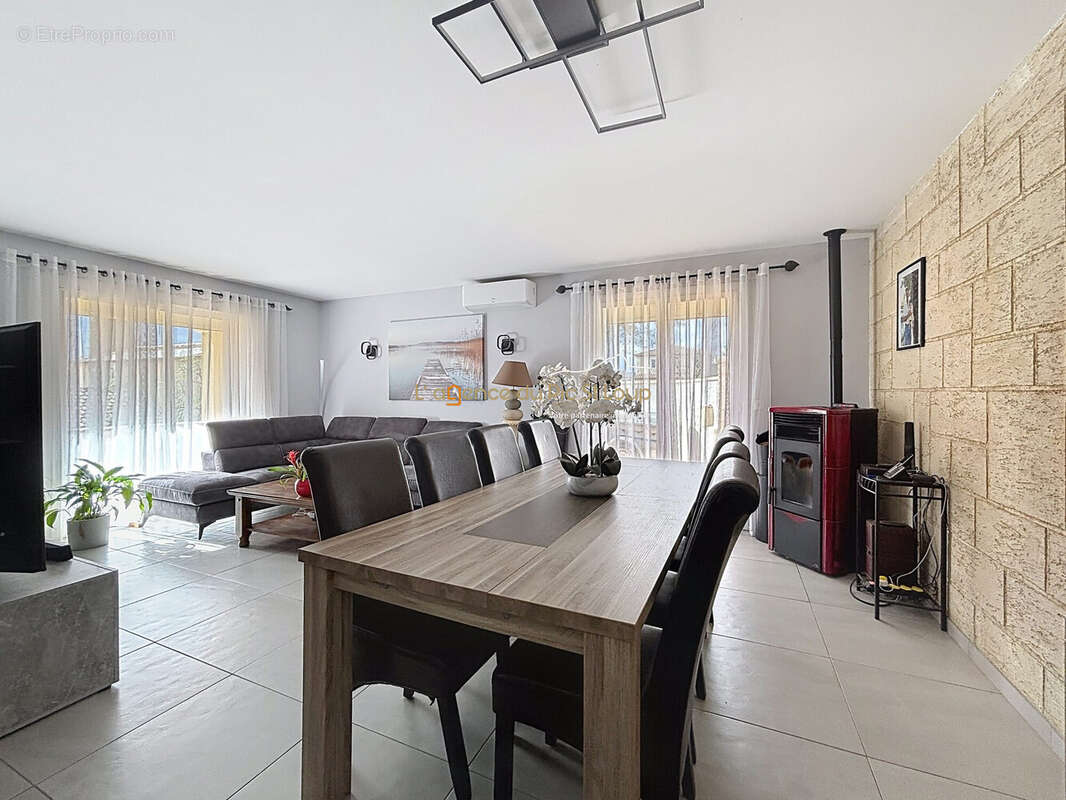 Maison à SAINT-GELY-DU-FESC