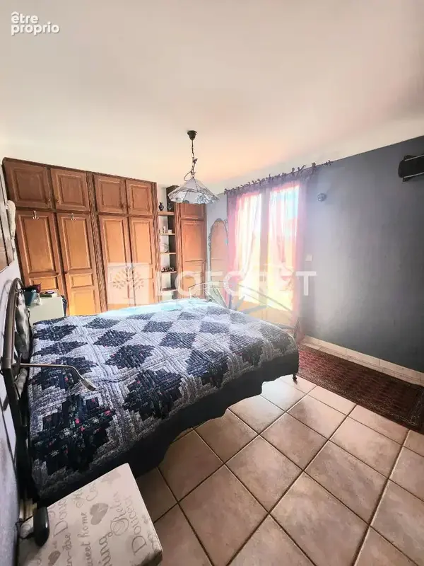 Maison 5 chambres 171 m² avec dépendance 80 m² - photo 9