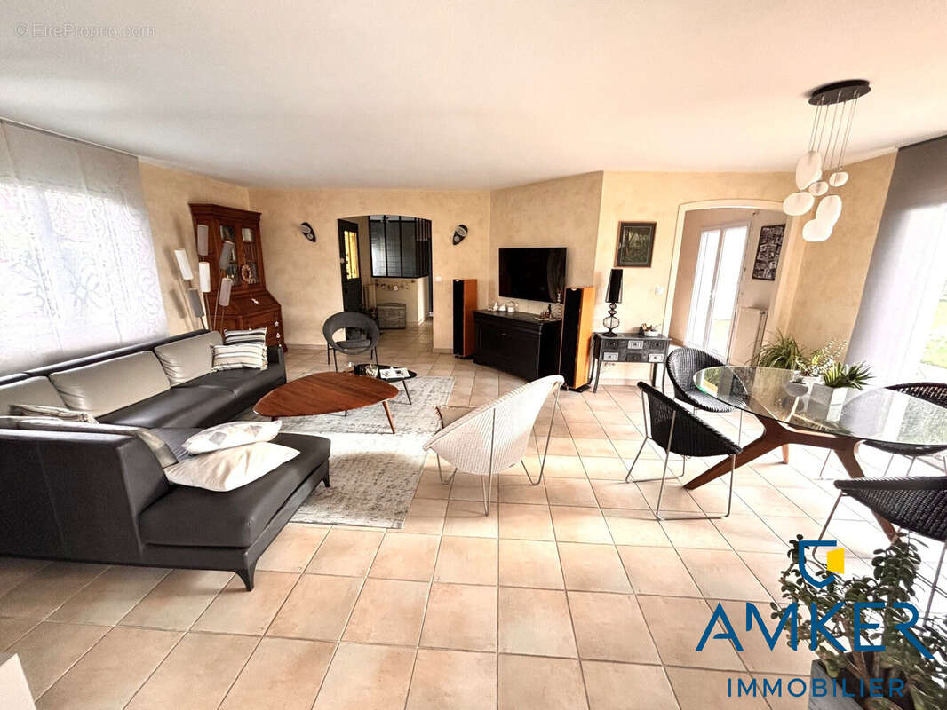 Maison à BASSE-GOULAINE