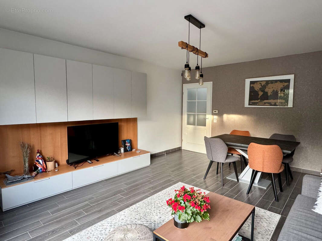 Appartement à CHATILLON