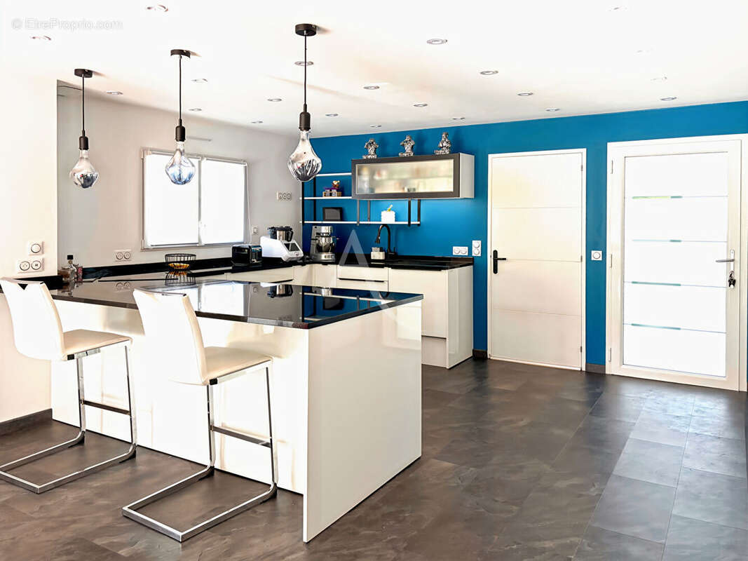 Maison à GRAND-CHAMP