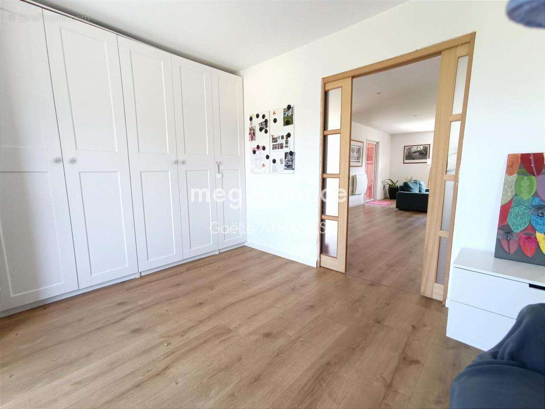 Superbe pavillon T7 à Etrelles - photo 7