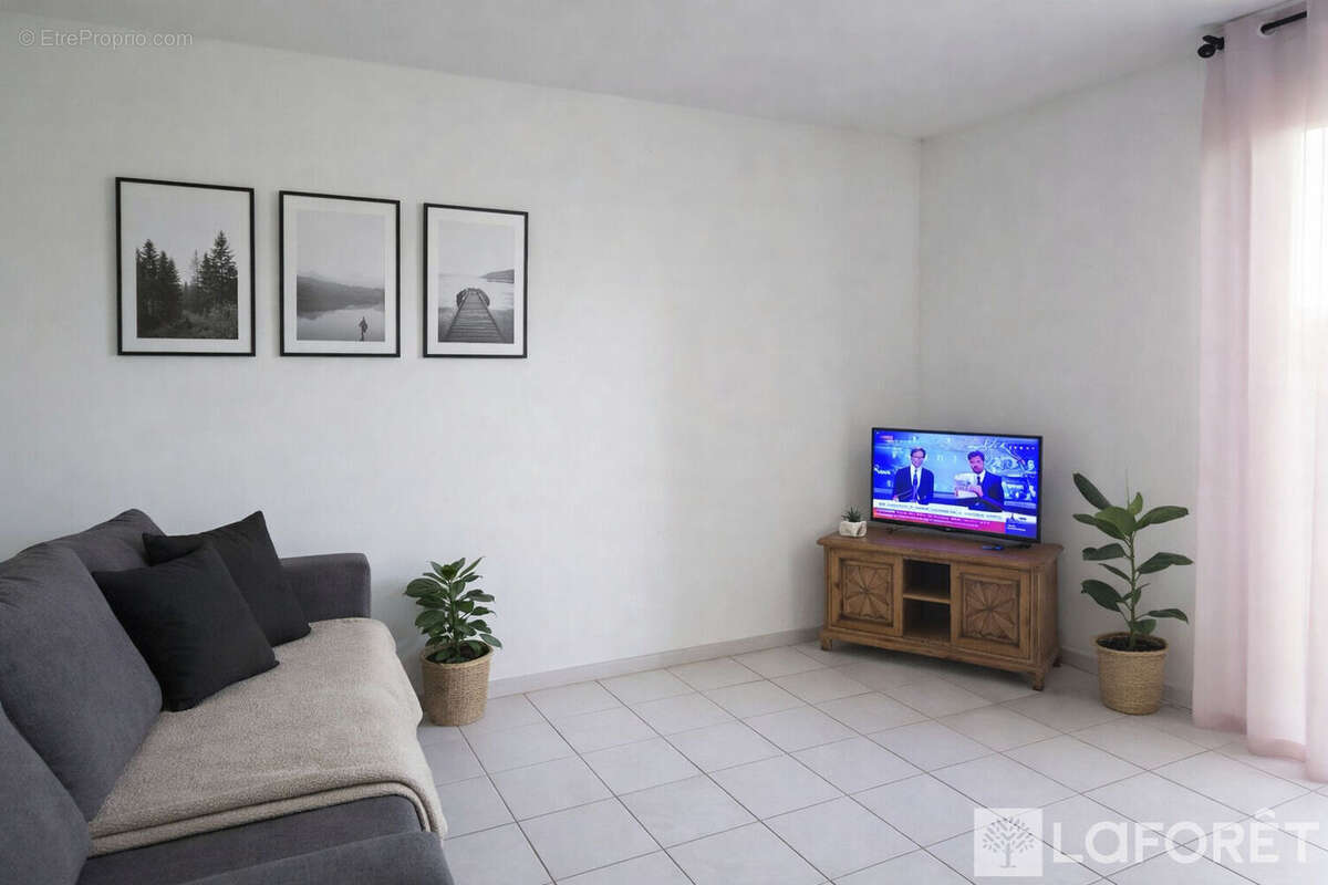 Appartement à SAINTES