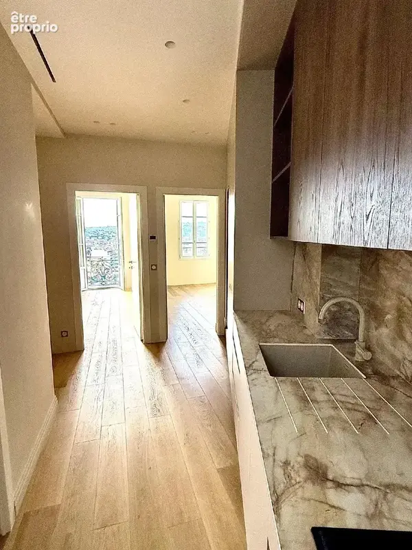 2 pieces dernier etage quartier mont boron - photo 7