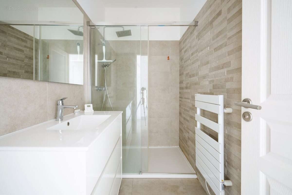 Appartement 38 m² à Ajaccio  - photo 9