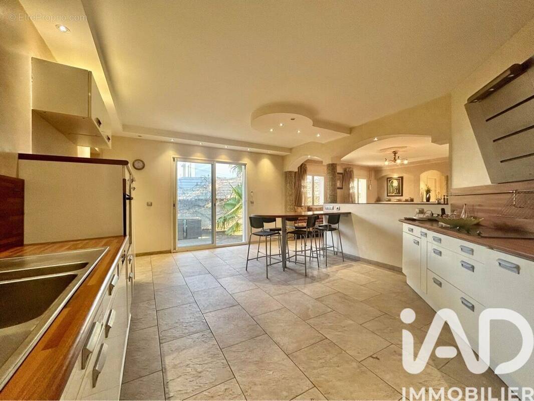 Photo 1 - Maison à SAINT-JEAN-DE-VEDAS