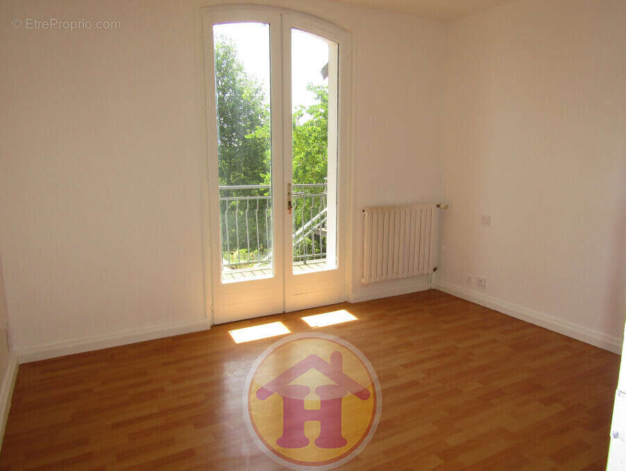 Maison à SAINT-VICTURNIEN