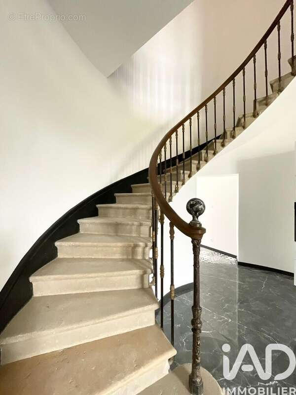 Photo 3 - Appartement à SALLES