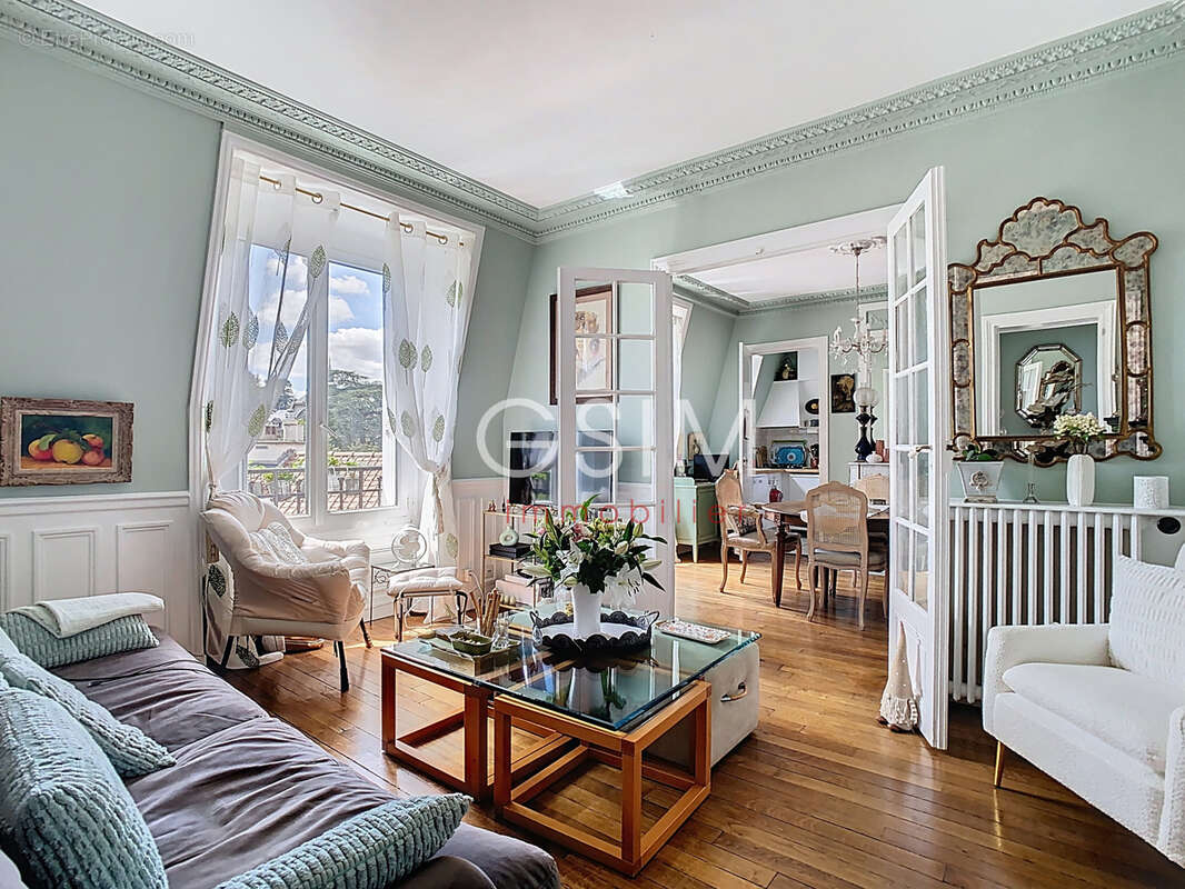 Appartement à GARCHES