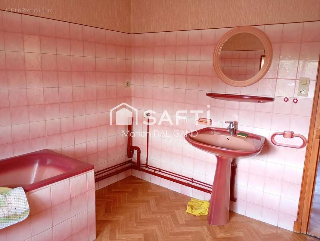 Photo 9 - Maison à GUEUGNON