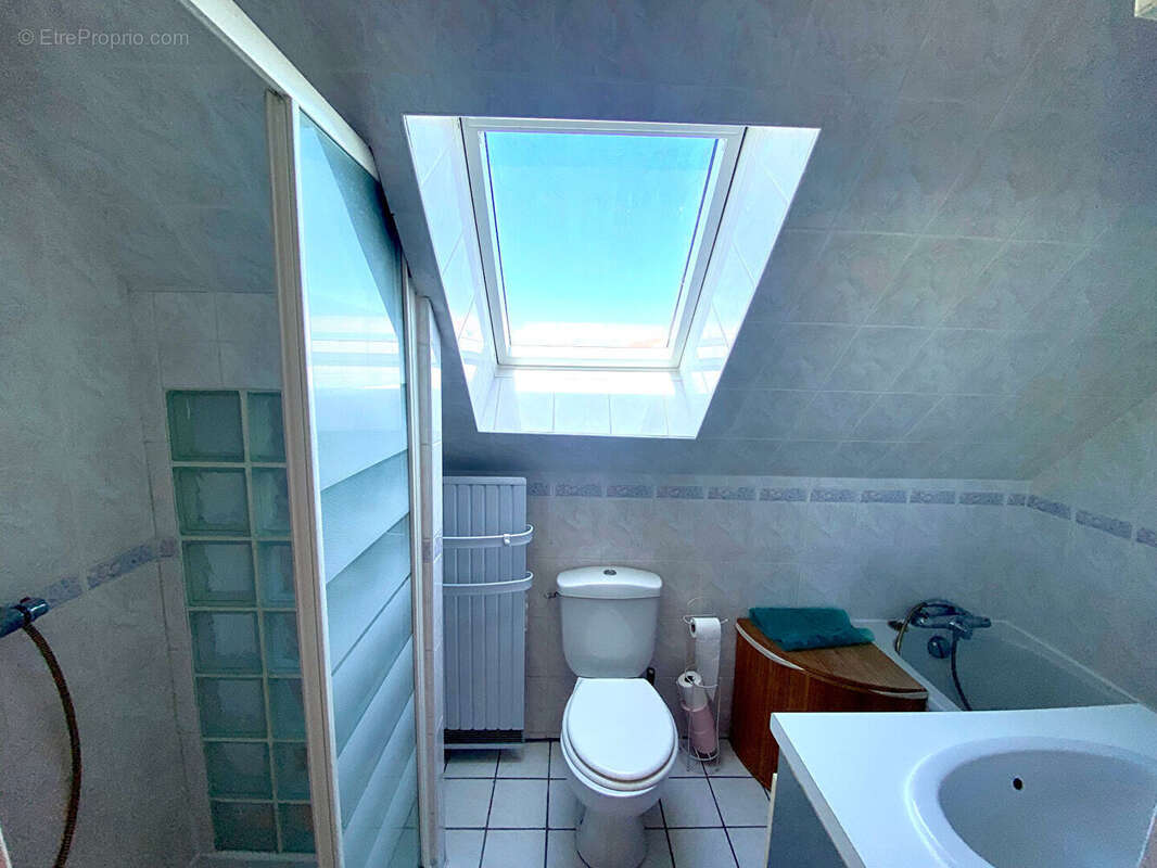 Maison à SARTROUVILLE