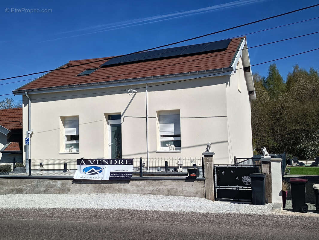 Maison à RONCHAMP