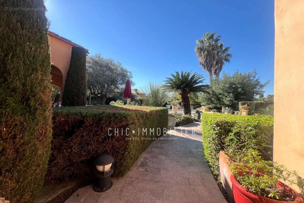 Maison à SAINT-CYPRIEN