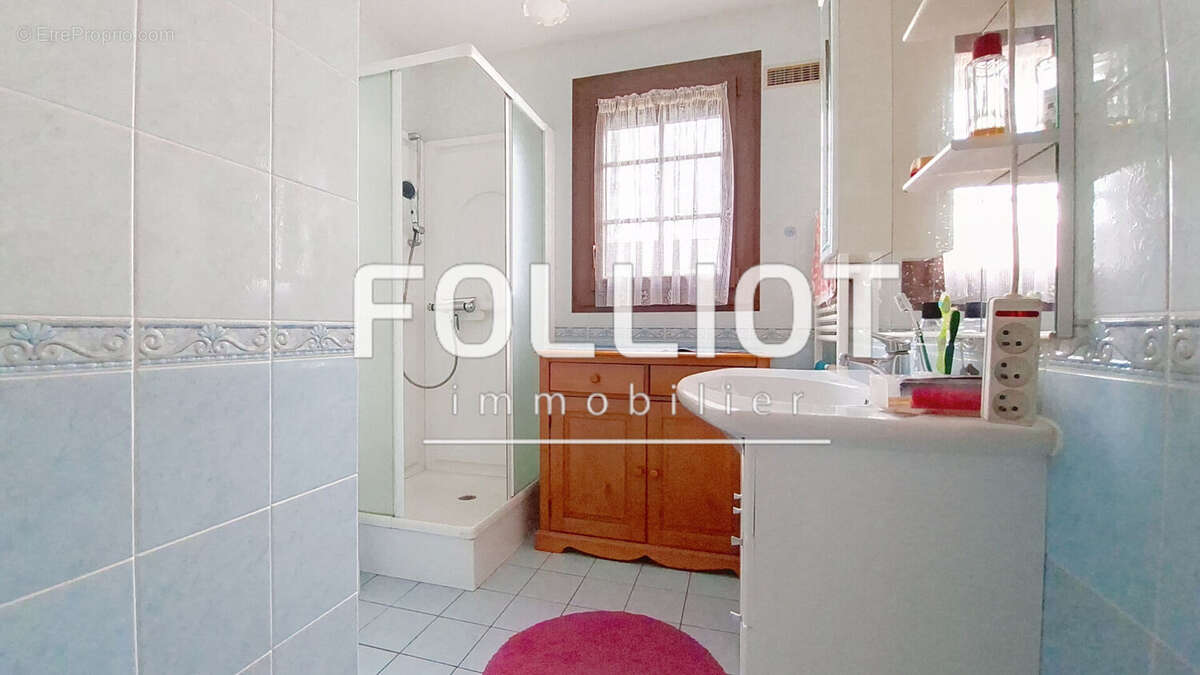 Maison à LA HAYE-PESNEL