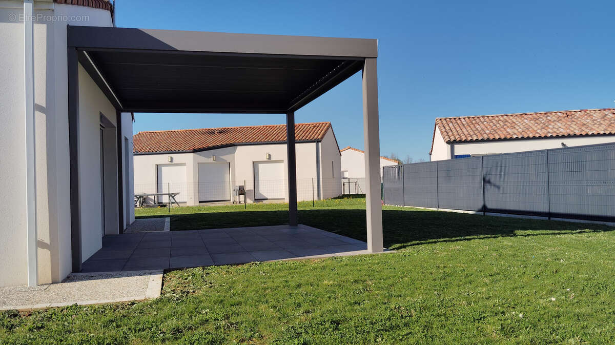 Maison à SAINT-GERMAIN-DE-PRINCAY